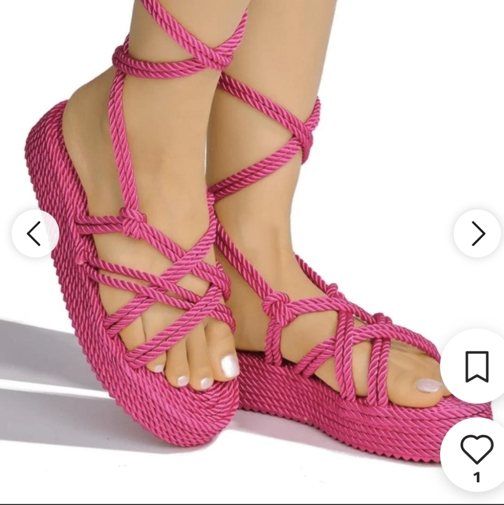 Cape Robbin Women's  Strappy Sandals
